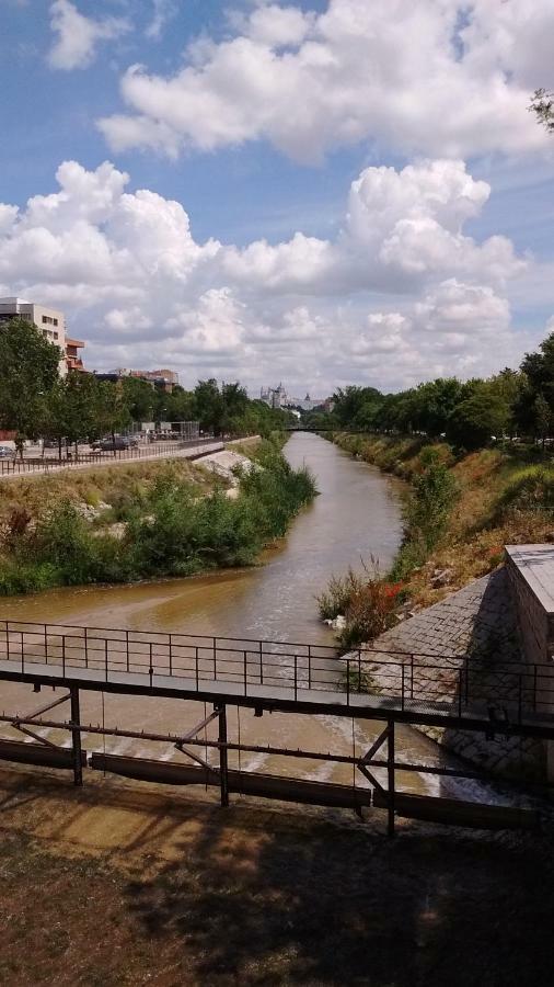 Apartamento "La Bombilla" Daire Madrid Dış mekan fotoğraf